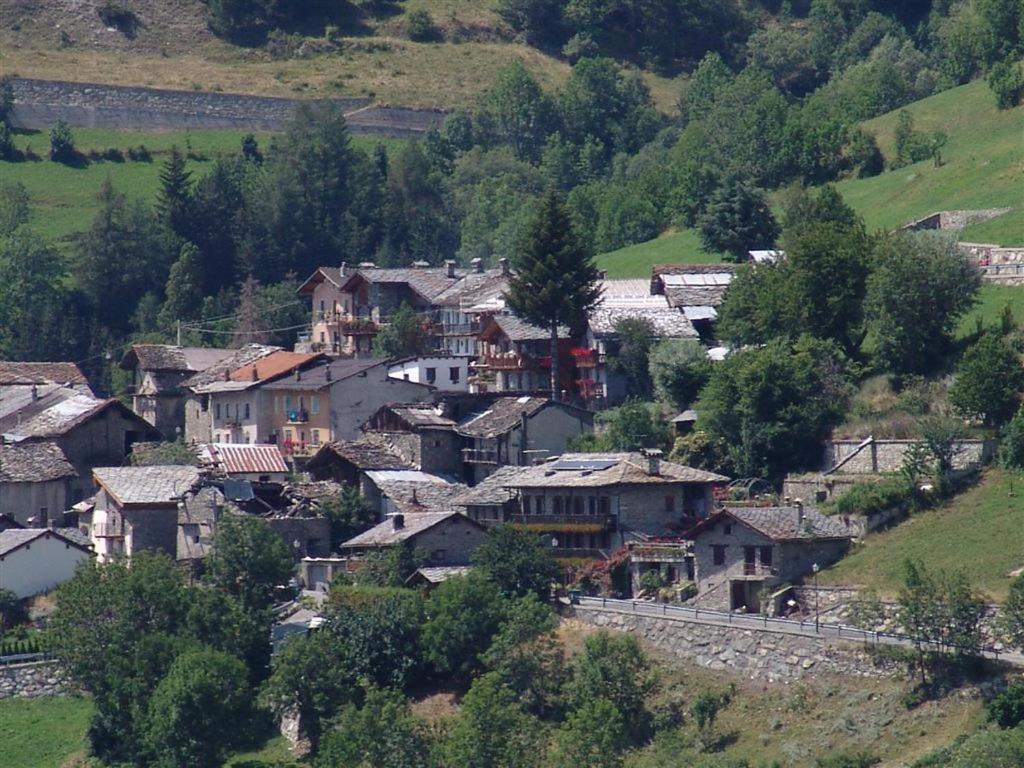 Agriturismo Lo Ratele Villa Allein Buitenkant foto